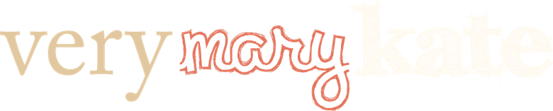 Very Mary-Kate logo