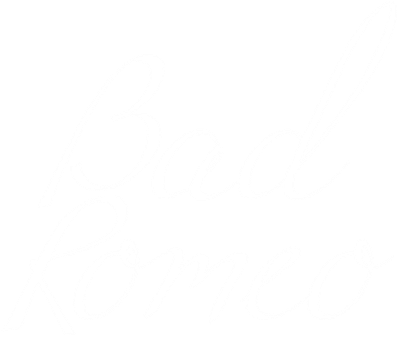 คือเธอ logo