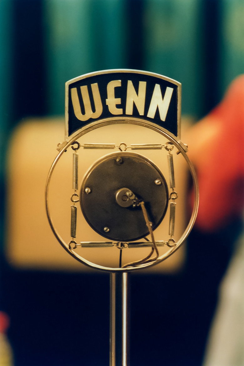 Remember WENN (1996) — affiche série